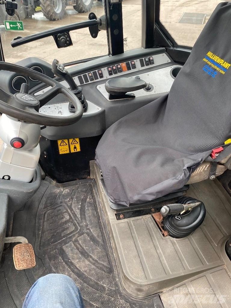 JCB TM 220 Συστήματα τηλεχειρισμού για τη γεωργία