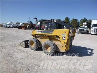 John Deere 325 Φορτωτάκια