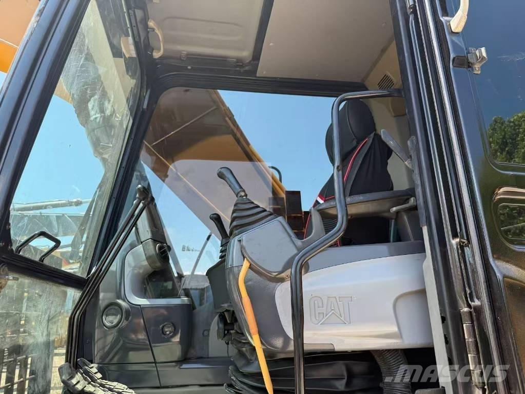 CAT 320 D Εκσκαφείς με ερπύστριες