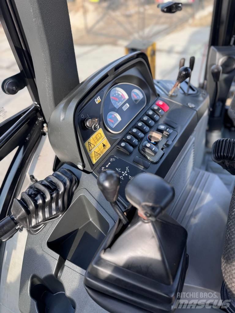 CAT 428 E Εκσκαφείς Φορτωτές τύπου JCB
