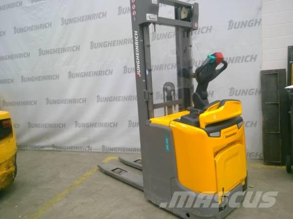 Jungheinrich ERC 212 Ηλεκτρικά παλετοφόρα με ιστό