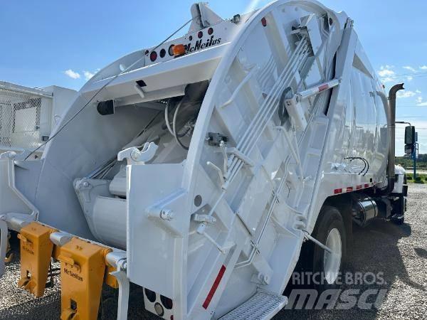 International 7400 Απορριμματοφόρα