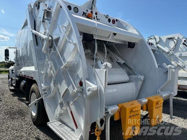 International 7400 Απορριμματοφόρα