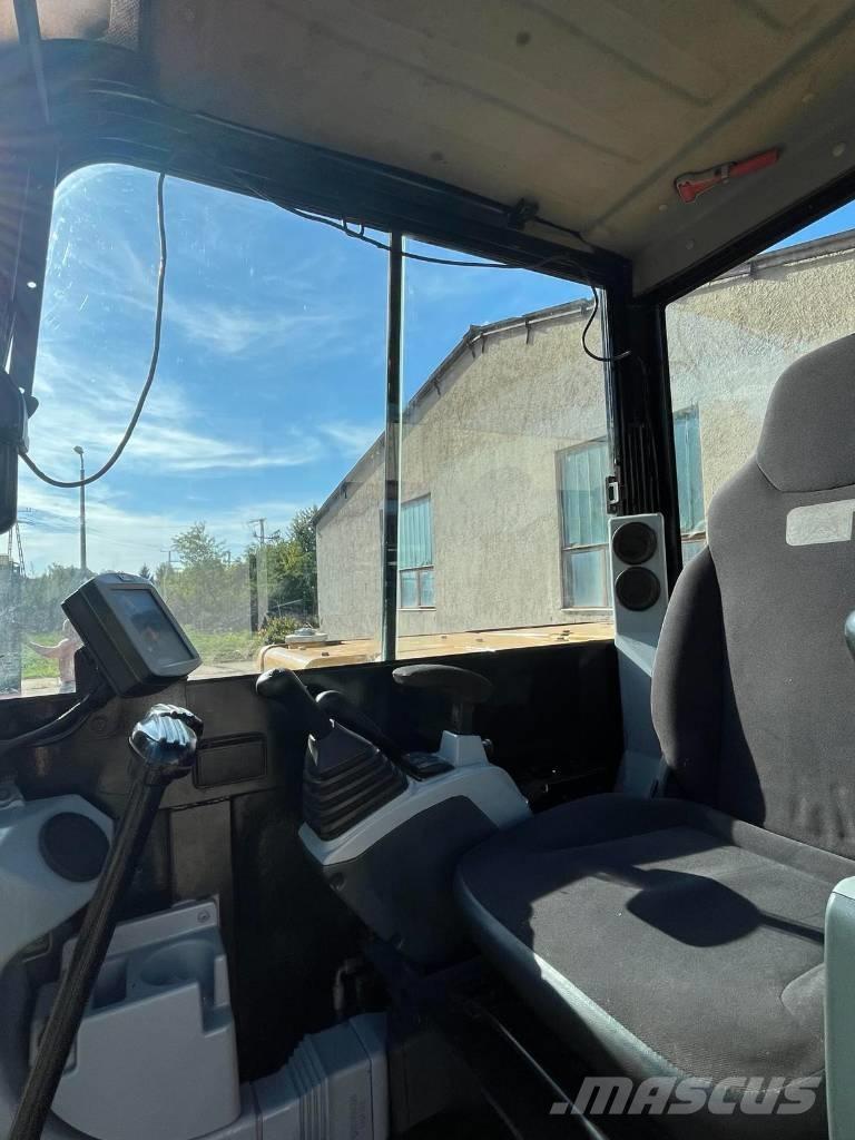 CAT 305.5 E 2 Εκσκαφάκι (διαβολάκι) < 7t