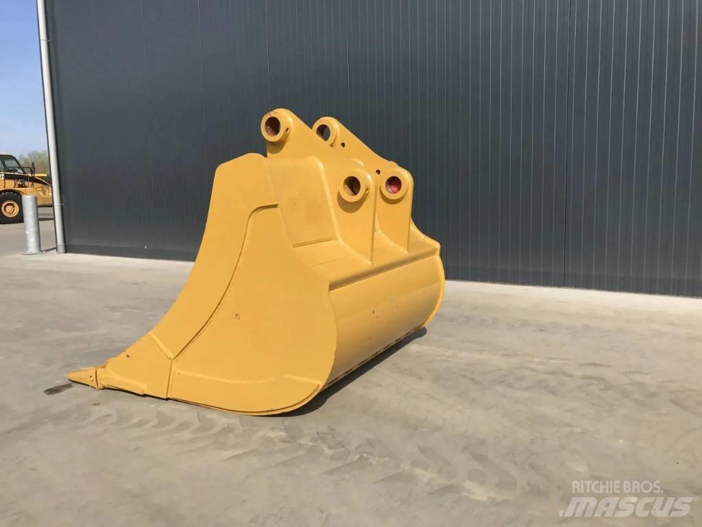 CAT 326GC Κουβάδες