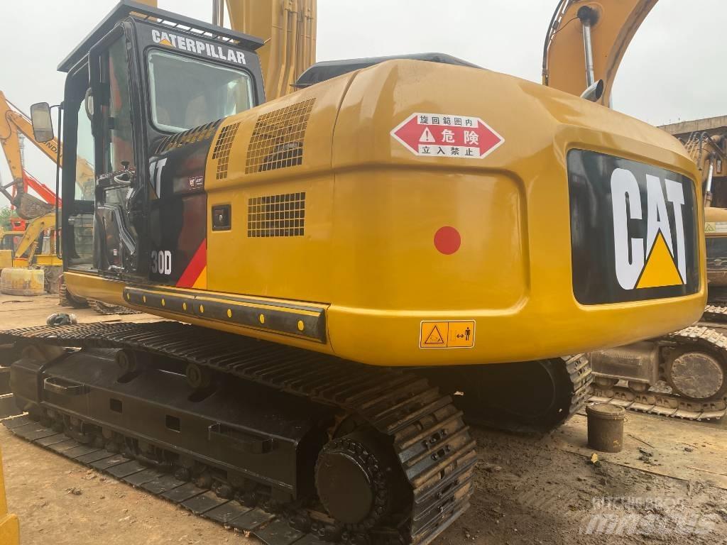 CAT 330 D Εκσκαφείς με ερπύστριες