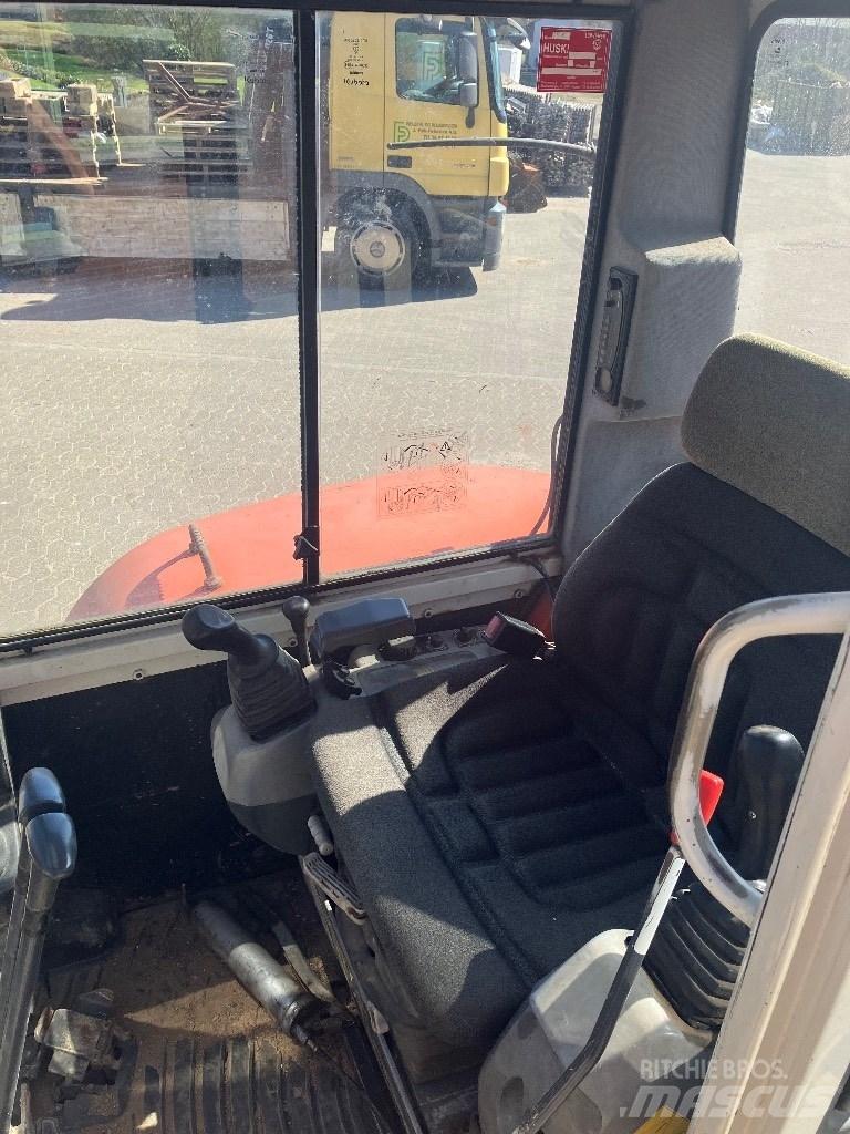 Kubota KX121-3 Εκσκαφάκι (διαβολάκι) < 7t