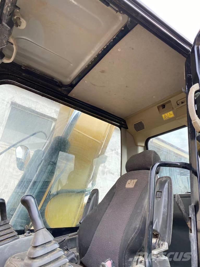 CAT 313 D Εκσκαφείς με ερπύστριες