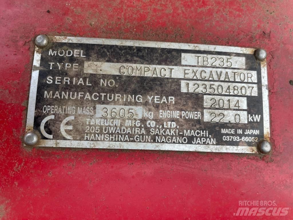 Takeuchi TB 235 Εκσκαφάκι (διαβολάκι) < 7t