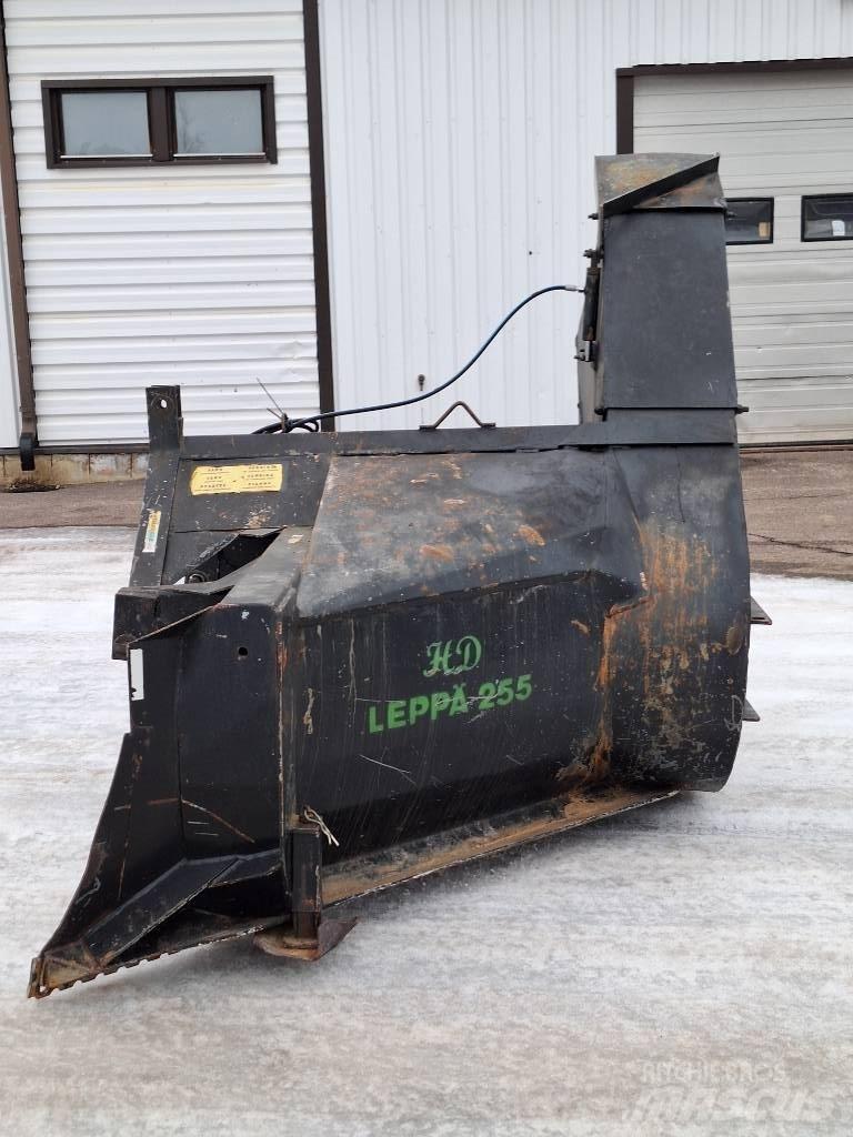 Leppä 250 HD Εκτοξευτές χιονιού