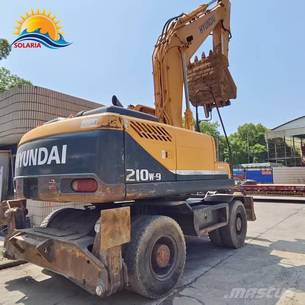 Hyundai R210W-9 Εκσκαφείς με τροχούς - λάστιχα