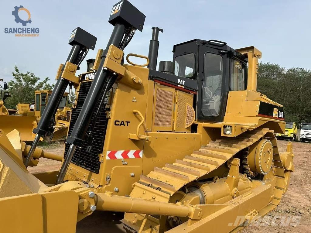CAT D 8 R Μπουλντόζες με ερπύστριες