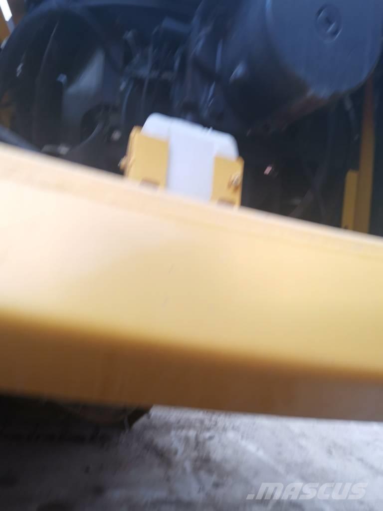 Komatsu PC 450-8 Εκσκαφείς με ερπύστριες