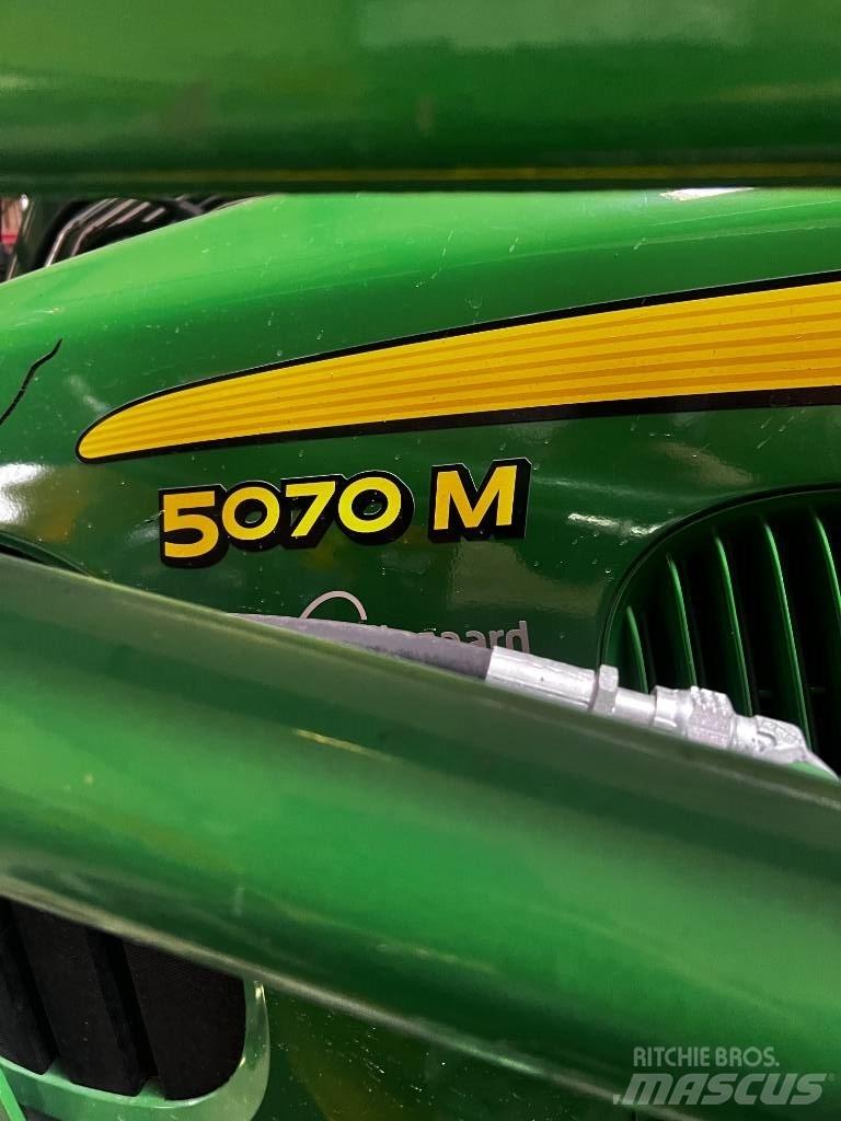John Deere 5070 M Τρακτέρ