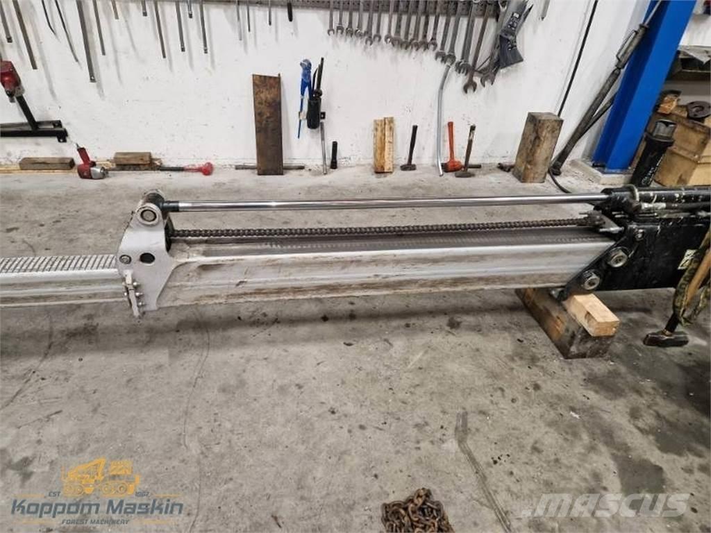 Komatsu 130F Combi Γερανοί προωθητικοί