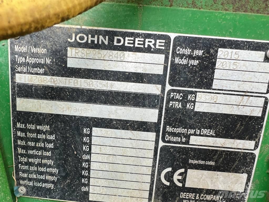 John Deere 840 Ρυμουλκούμενα ψεκαστικά