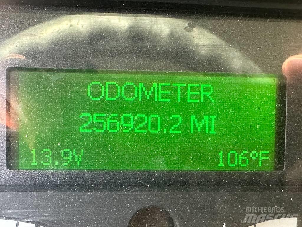 Tymco 600 Φορτηγά σκούπες
