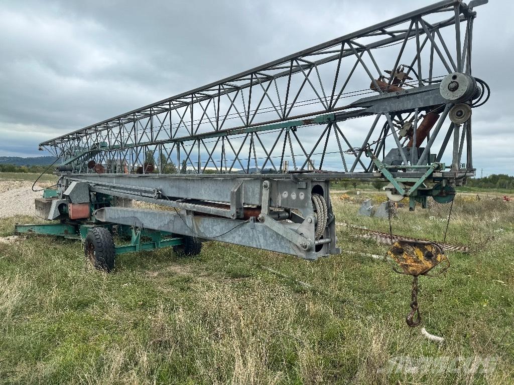 San Marco SMH 220 Αυτοεγειρόμενοι γερανοί