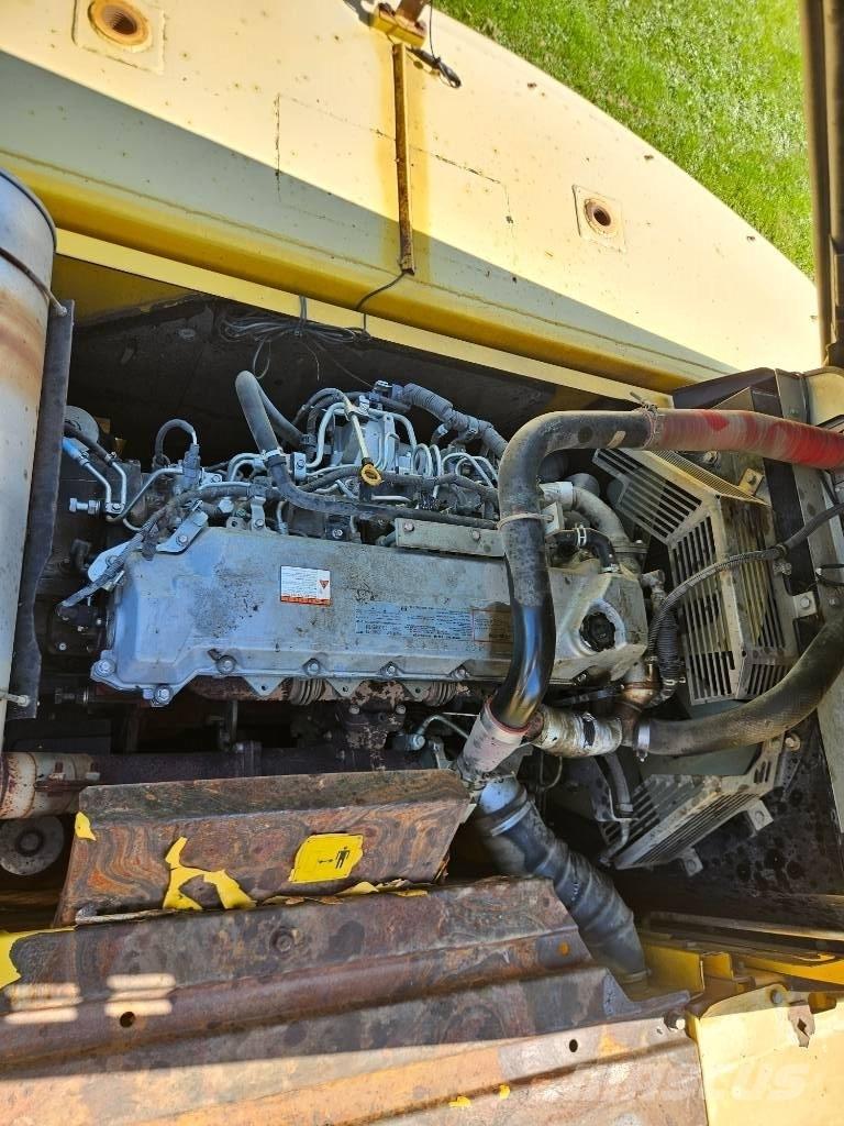 New Holland E 385 B Εκσκαφείς με ερπύστριες