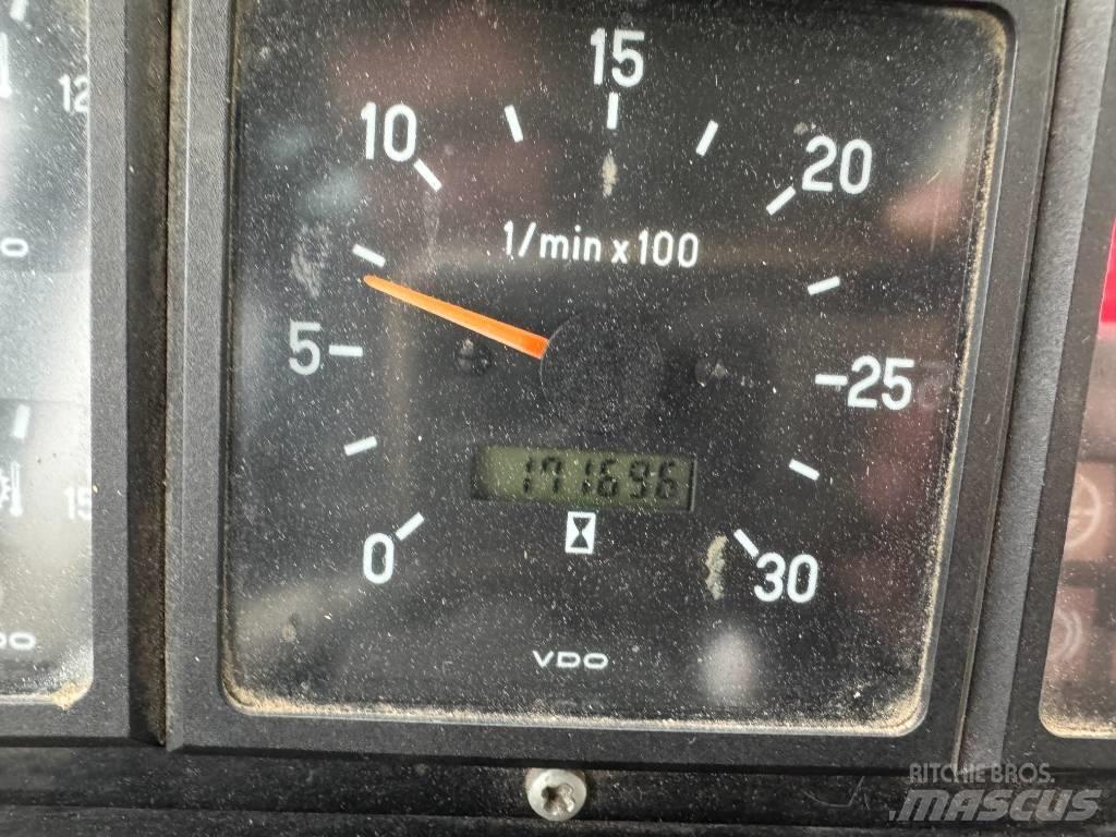 Lännen 940 Εκσκαφείς Φορτωτές τύπου JCB
