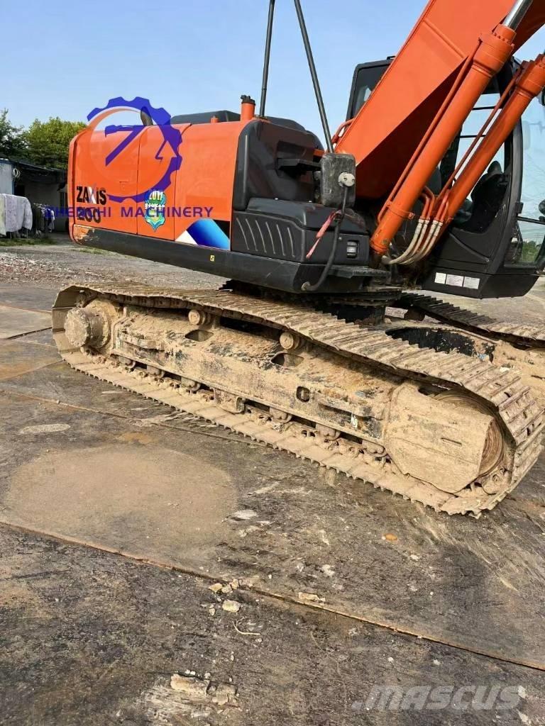 Hitachi ZX 200-5 G Εκσκαφείς με ερπύστριες