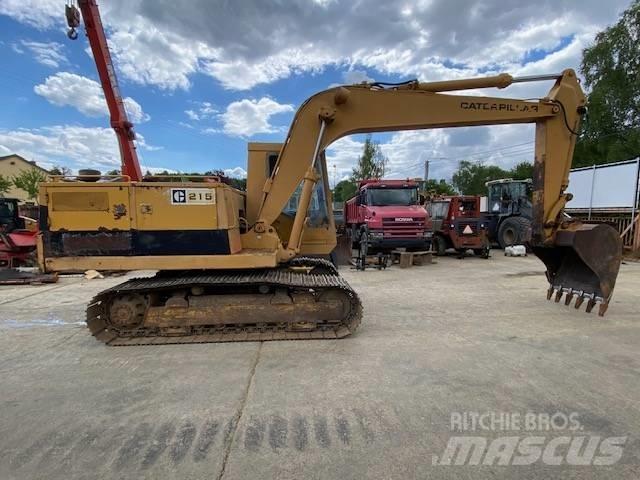 CAT 215 Εκσκαφείς με ερπύστριες