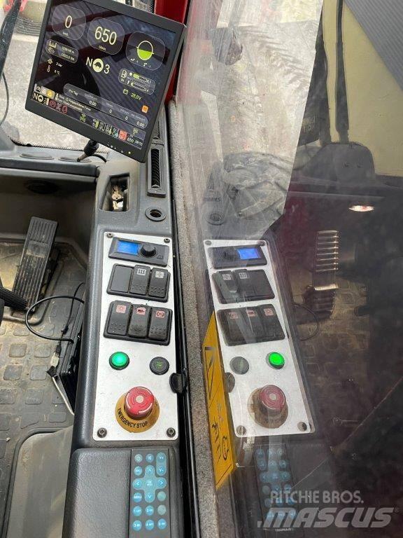 Komatsu 931.2 Θεριζοαλωνιστικές μηχανές