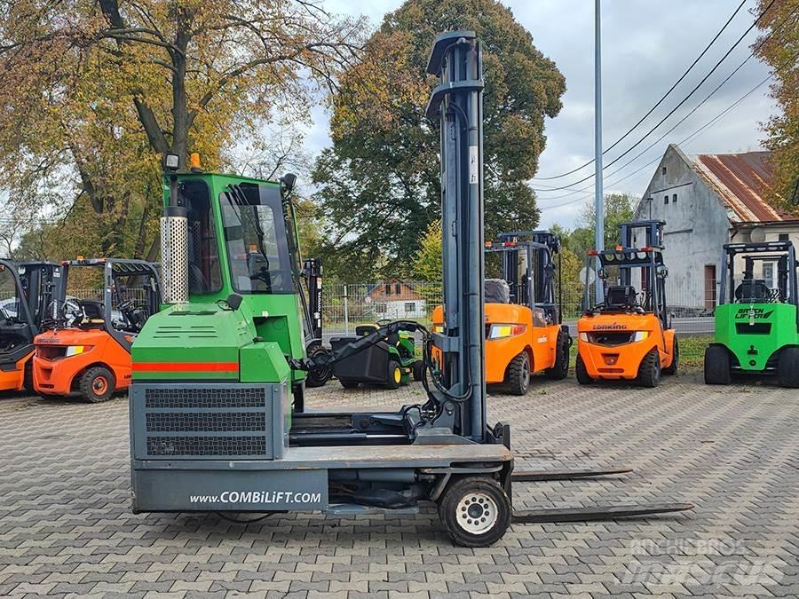 Combilift C4000 Ανυψωτικά στενών δρόμων 4 κατευθύνσεων