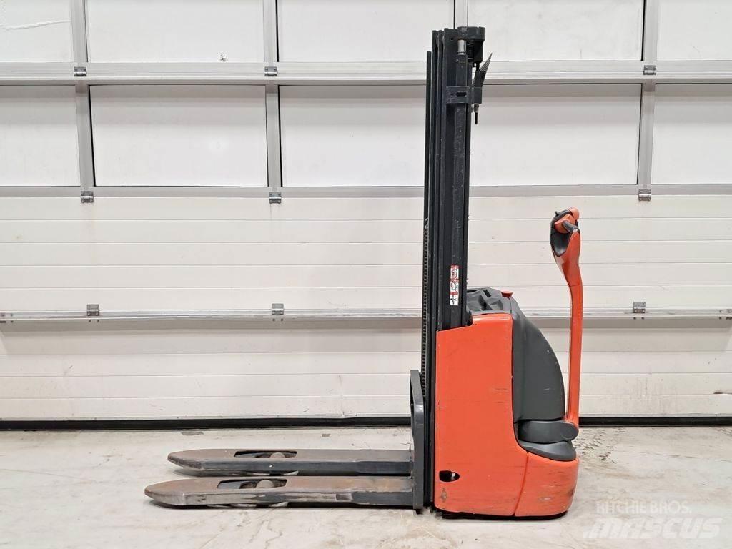 Linde L10 Παλετοφόρα πεζού χειριστή με ιστό