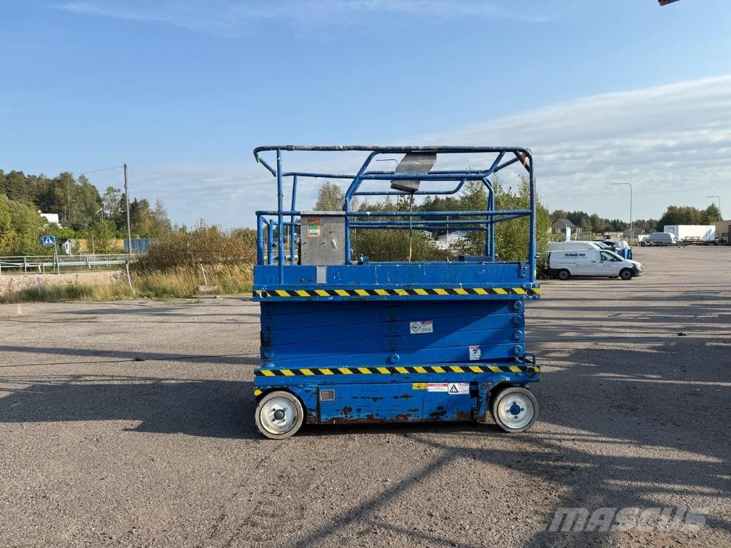 UpRight X32N Ανυψωτήρες ψαλιδωτής άρθρωσης