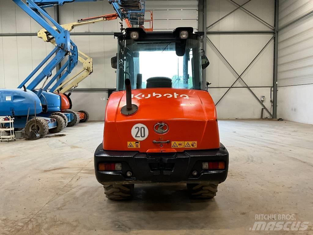 Kubota R 065 Φορτωτές με λάστιχα (Τροχοφόροι)