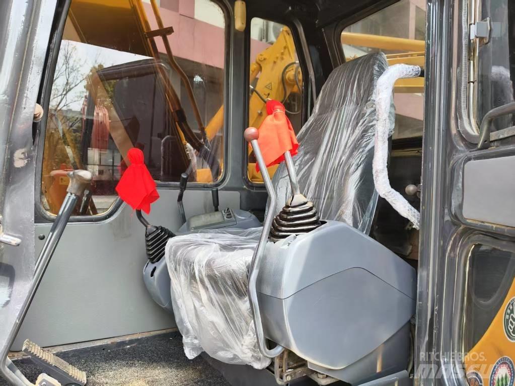 Komatsu PC 60 Εκσκαφείς με ερπύστριες