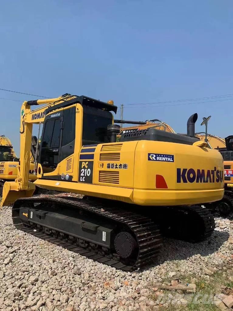 Komatsu PC 210 Εκσκαφείς με ερπύστριες