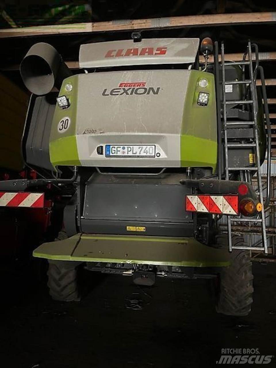 CLAAS lexion 740 Θεριζοαλωνιστικές μηχανές