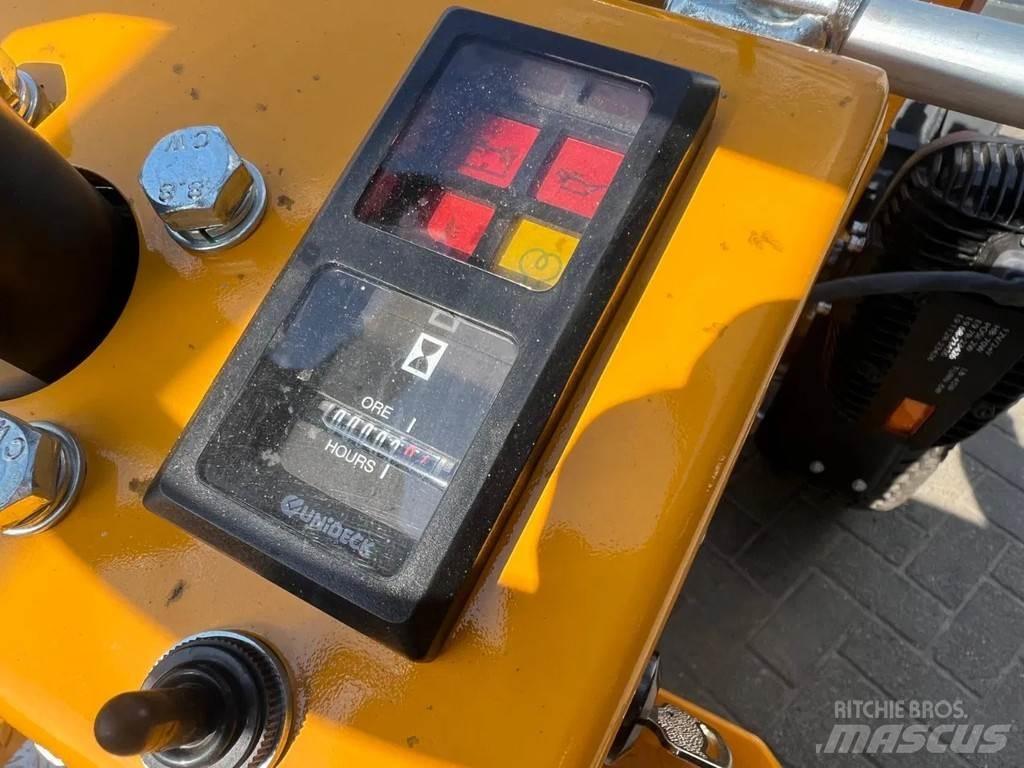 Knikmops KM85 Φορτωτές με λάστιχα (Τροχοφόροι)