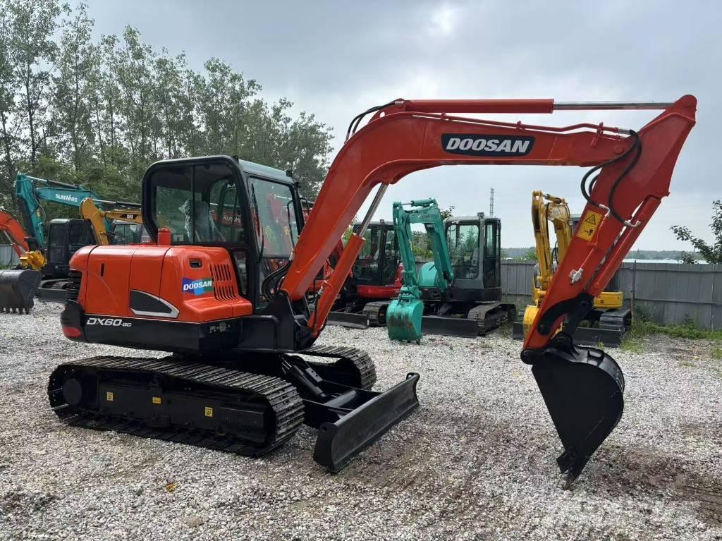 Doosan DX 60 Εκσκαφάκι (διαβολάκι) < 7t