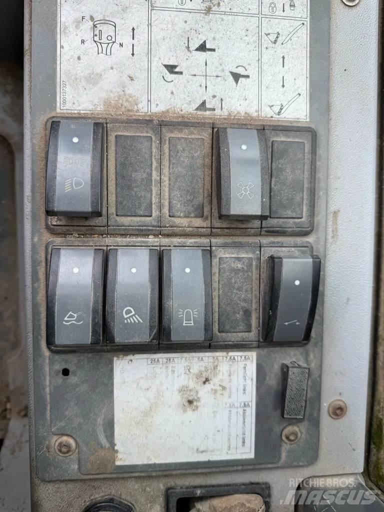 Kramer 850 Φορτωτές με λάστιχα (Τροχοφόροι)