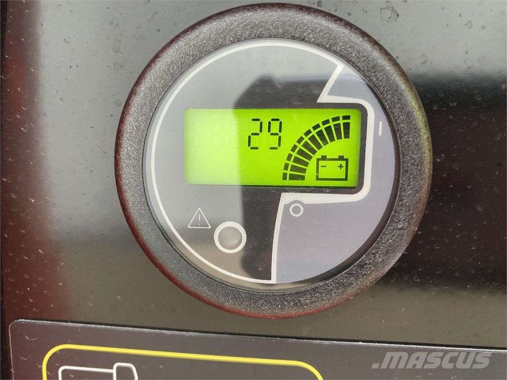 Manitou 100VJR Ανυψωτήρες με κατακόρυφους πυλώνες