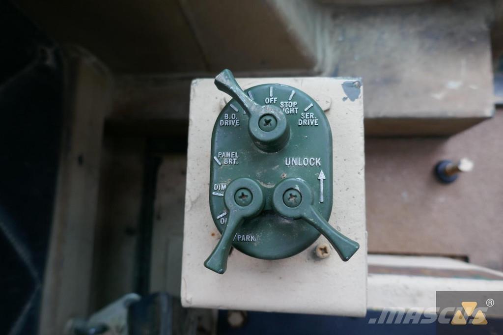 CAT 130G Ex-army Γκρέιντερς