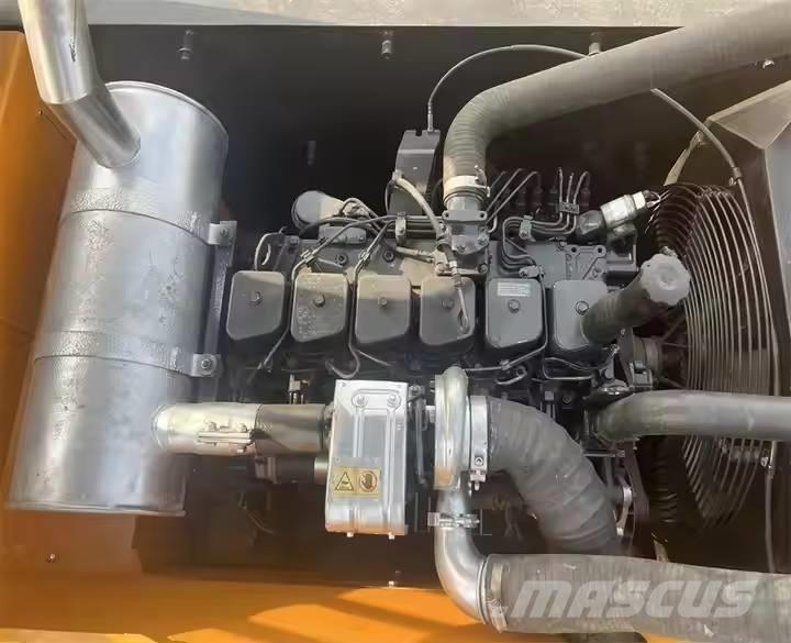 Hyundai R220LC-9S Εκσκαφείς με ερπύστριες