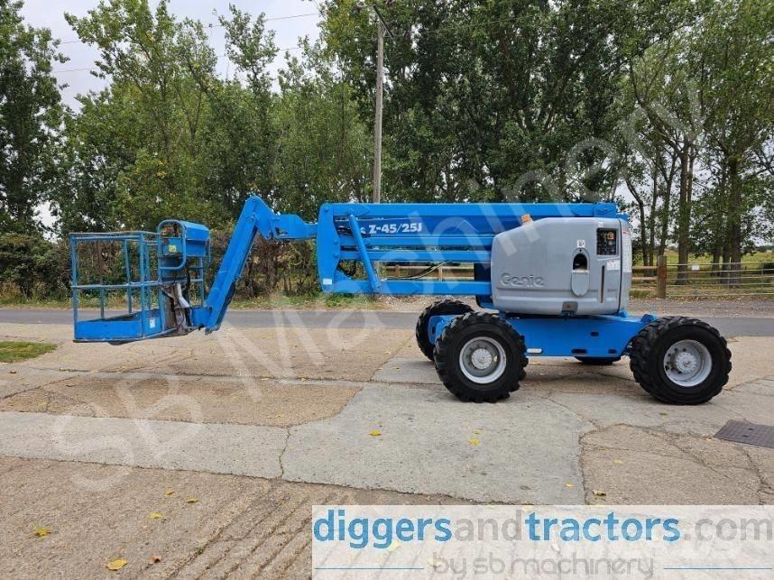 Genie Z 45/25 J Ανυψωτήρες με αρθρωτό βραχίονα
