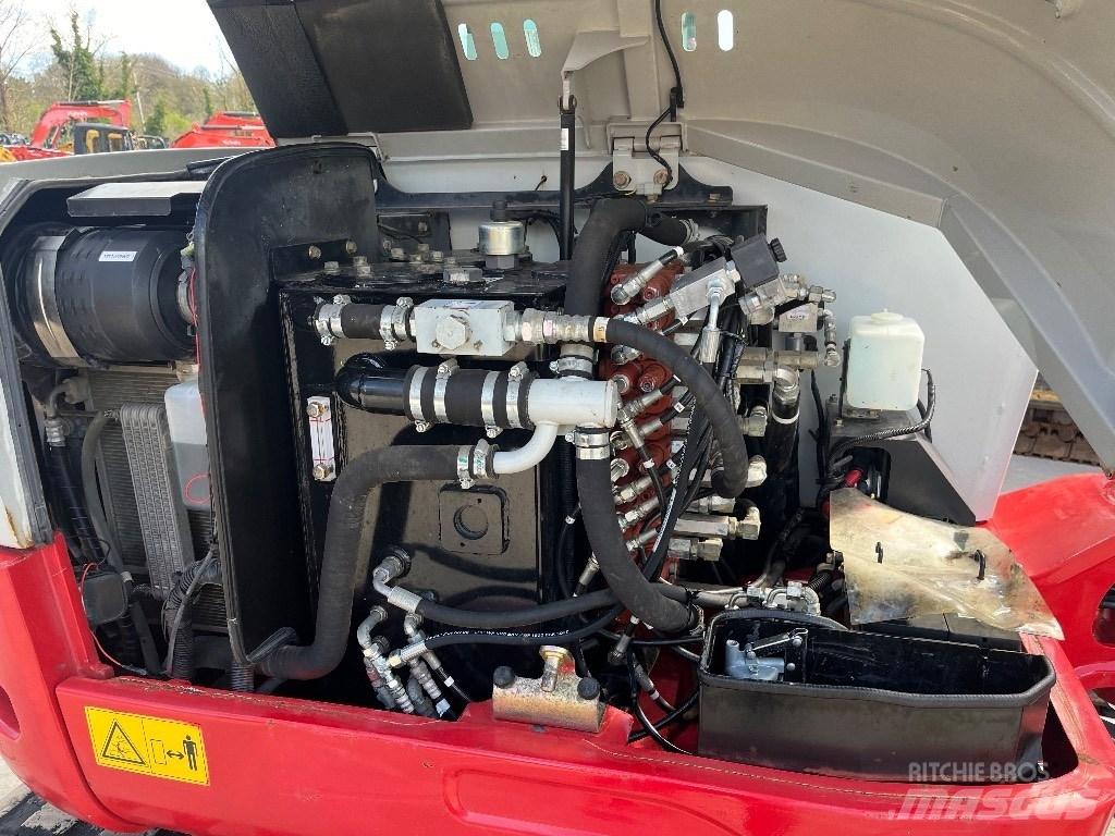 Takeuchi TB260 Εκσκαφάκι (διαβολάκι) < 7t