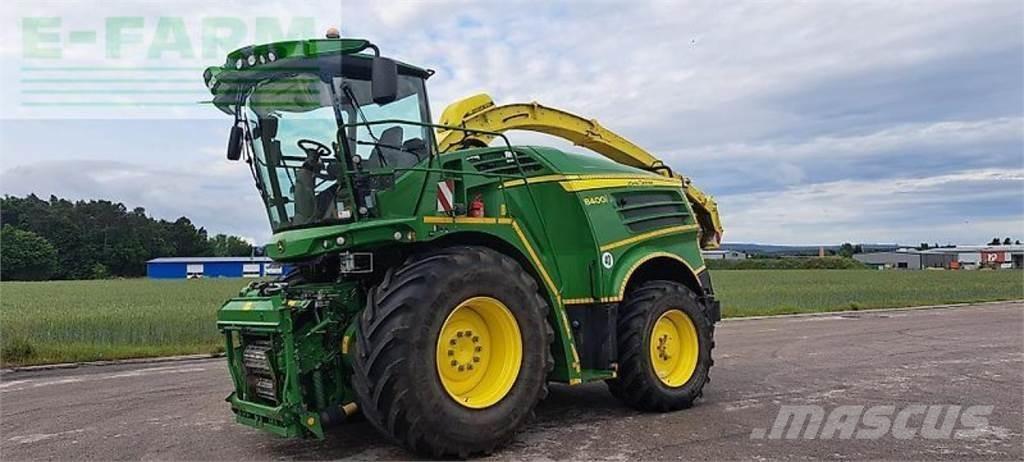 John Deere 8400 Μηχανές χορτονομής