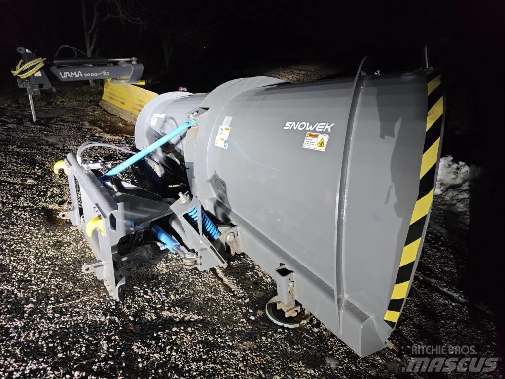 Snowek U320 alueaura Εκχιονιστήρες και χιονοδιώχτες