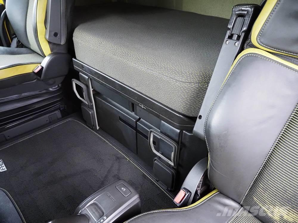 Volvo FH 16 Φορτηγά θρυμματισένου ξύλου