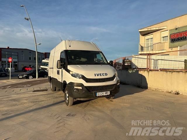 Iveco 35C 12 Κλούβες με συρόμενες πόρτες