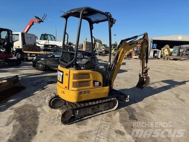 CAT 301.7 D Εκσκαφάκι (διαβολάκι) < 7t