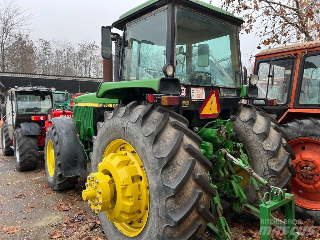 John Deere 4755 Τρακτέρ