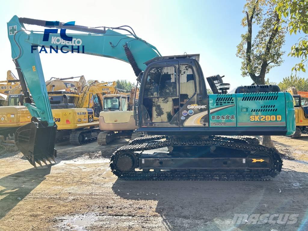 Kobelco SK 200 Εκσκαφείς με ερπύστριες