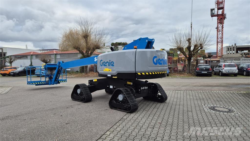 Genie S-45 TraX Ανυψωτήρες με αρθρωτό βραχίονα